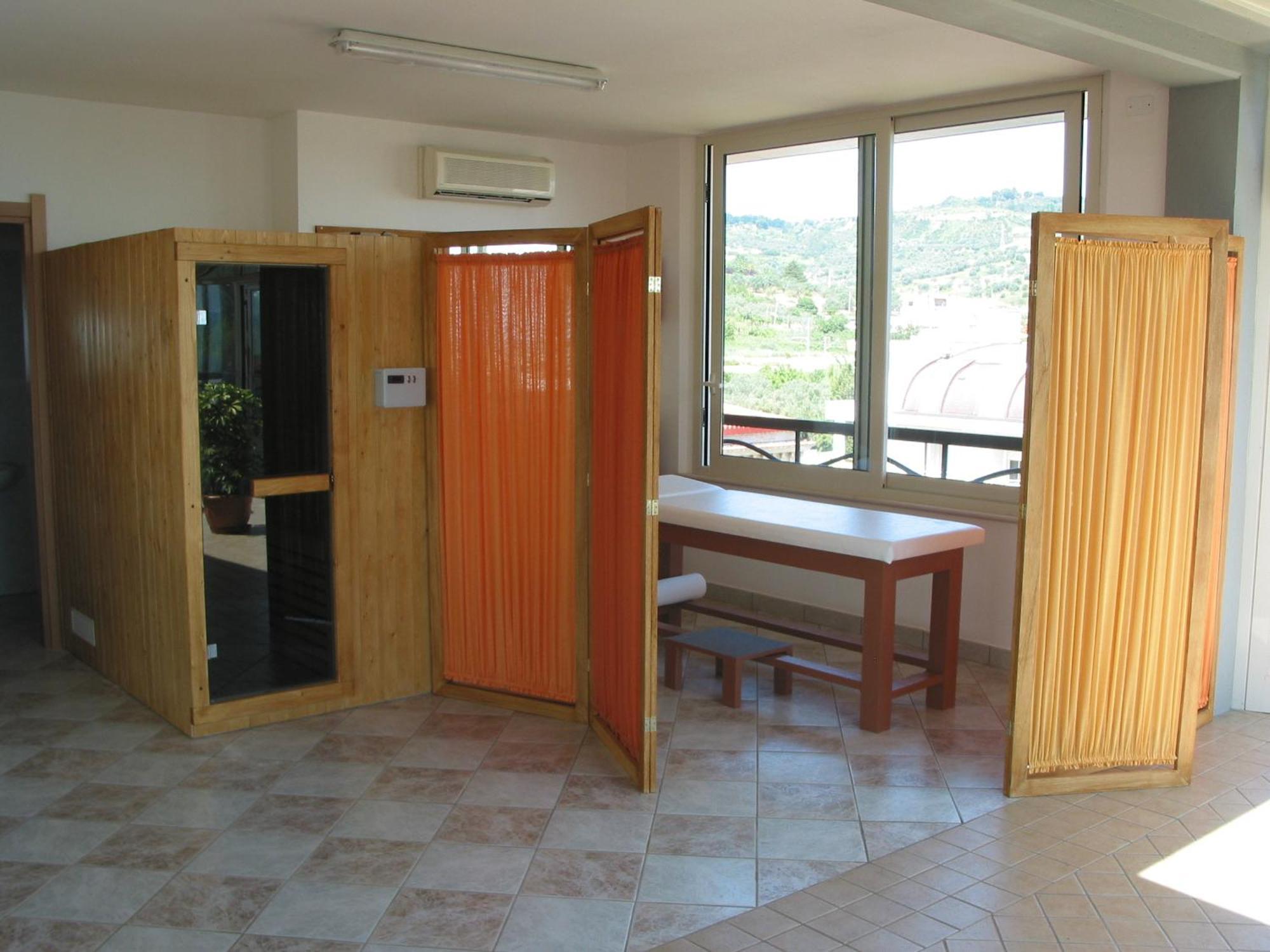 Hotel President Vasto Exterior foto